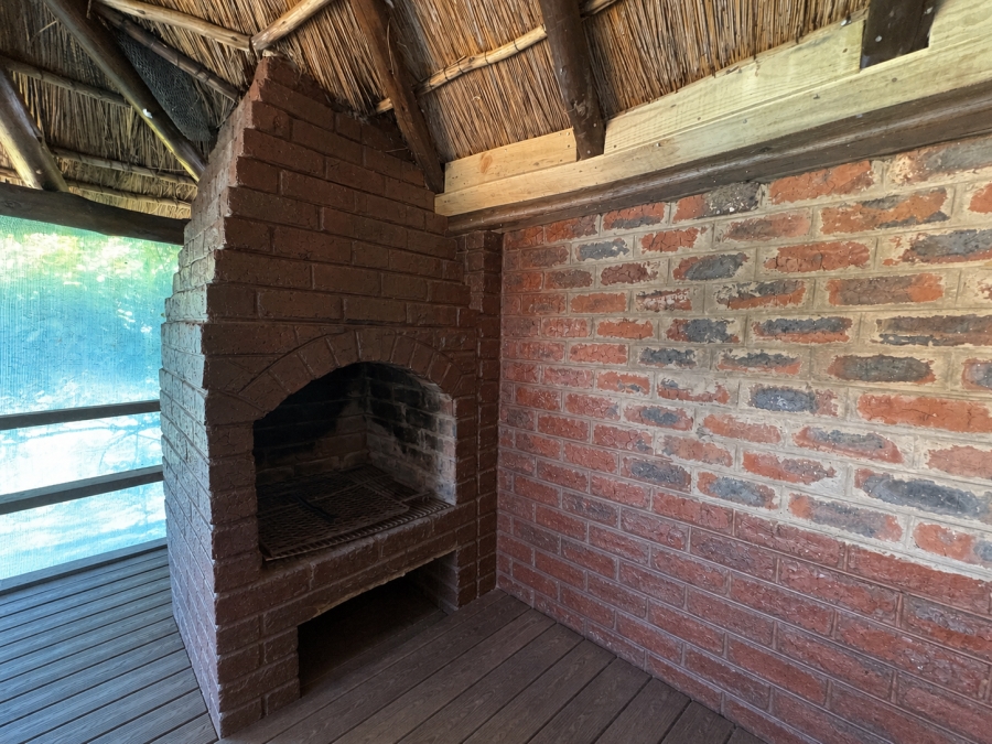 4 Bedroom Property for Sale in Nahoon Beach Eastern Cape